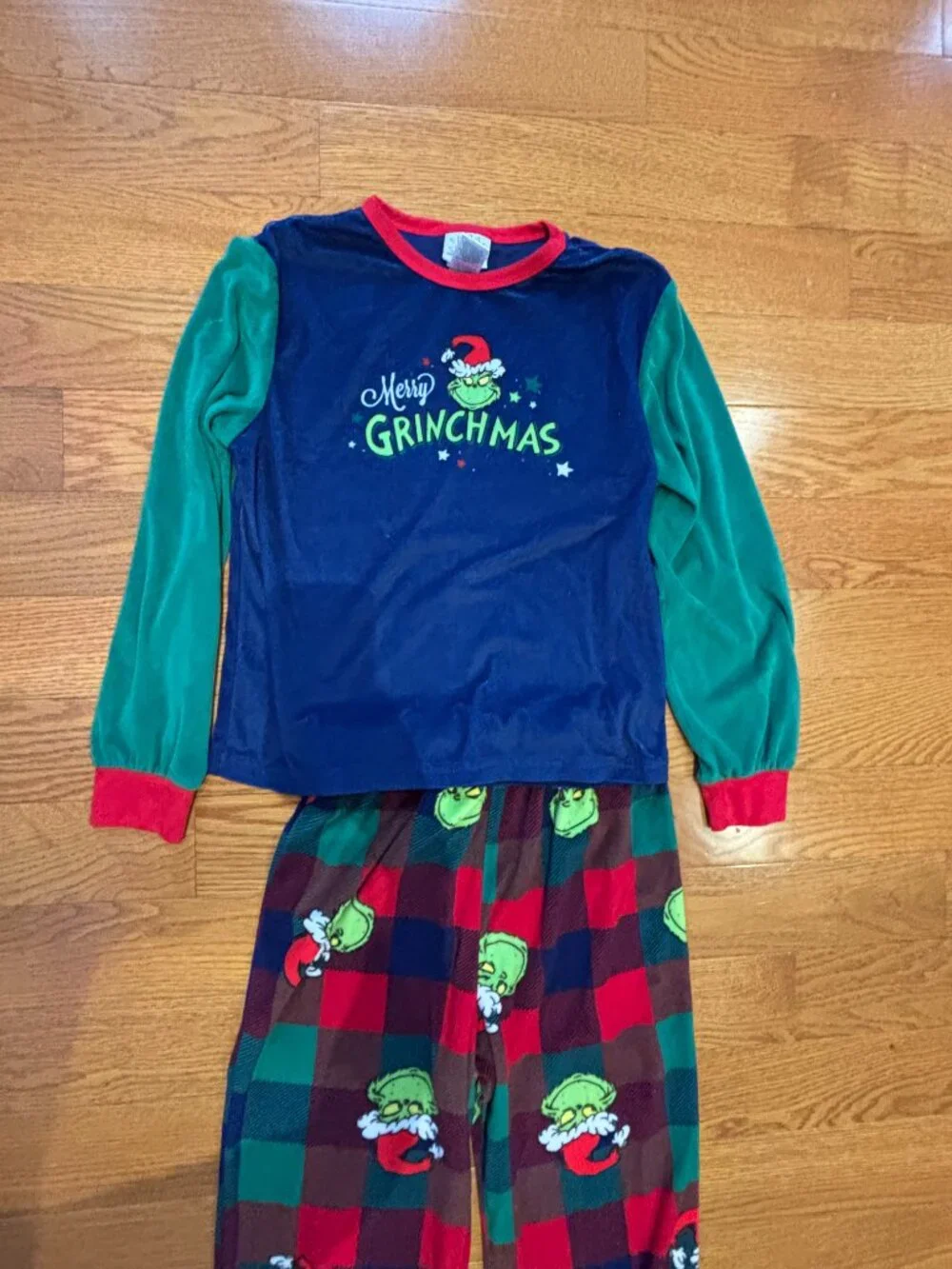 Merry Grinchmas PJ set